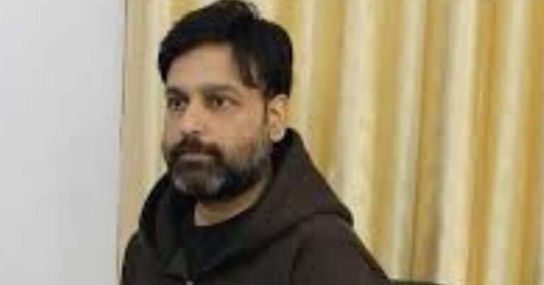 बदहाली के आंसू बहा रहा अलीगढ़ किला, खंडहर में तब्दील हुई ऐतिहासिक विरासत...