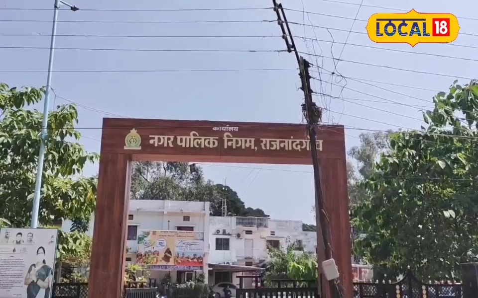 महंगा बीज, ज़्यादा मेहनत, फिर भी नहीं थमते कदम, किसान कर रहे हैं खीरे की खेती