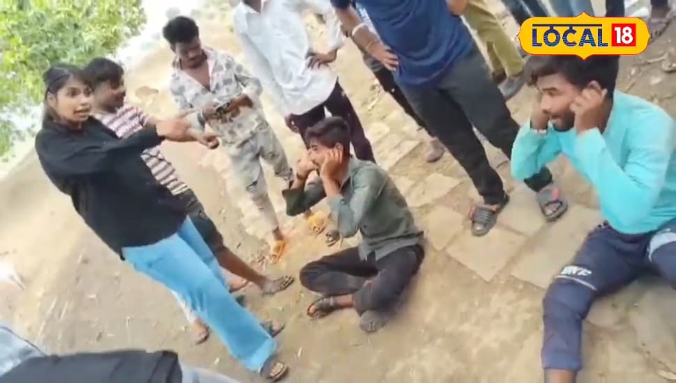 कान में जमा मैल मिनटों में निकलेगा बाहर, अपनाएं 5 बेहद आसान तरीके