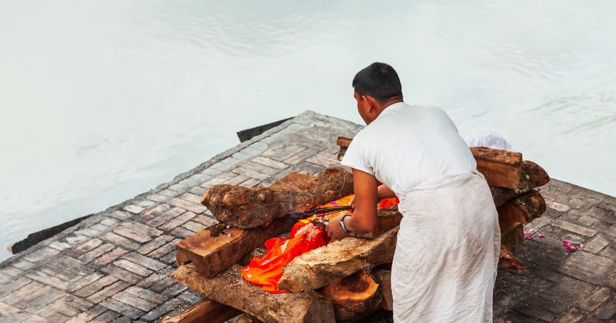 मामी बनी तो खुशी-खुशी पहुंची ननद के घर, भौजाई पर ठहर गई ननदोई की नजर, फिर...