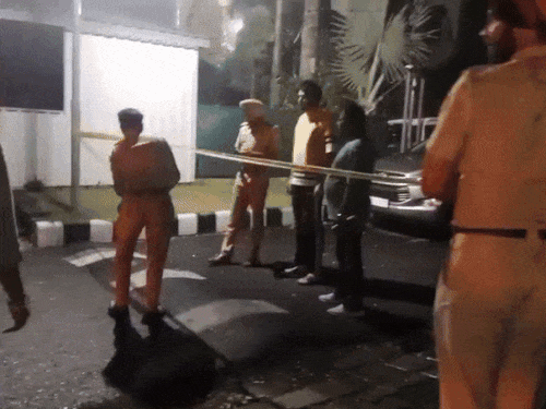 Punjabi music producer Pinky Dhaliwali Mohali house firing update; Sunanda Sharma | म्यूजिक प्रोड्यूसर पिंकी धालीवाल के घर पर फायरिंग: बाइक सवारों ने मोहाली में 7 राउंड फायरिंग की, सिंगर सुनंदा से विवाद के बाद चर्चा में आए - Punjab News