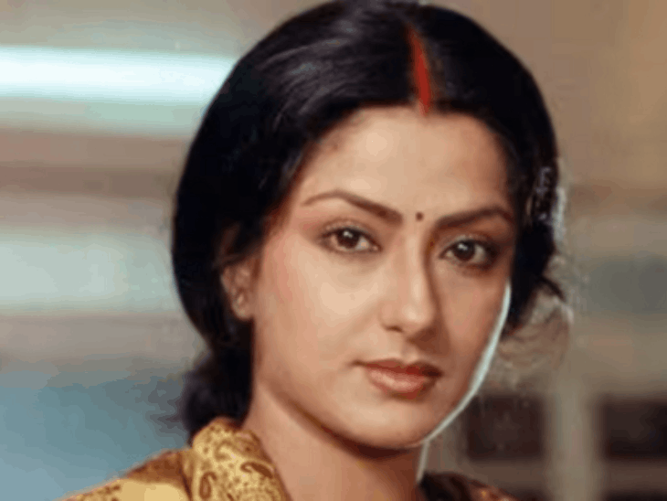 Mousami Chatterjee told the story of her revolt with Rekha | मौसमी चटर्जी ने बताया रेखा से रिवॉलरी का किस्सा: एक्ट्रेस बोलीं-जब उन्होंने मेरा रोल लेने की कोशिश की तो पूरी टीम उन पर हंसने लगी